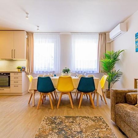 Roomy Apartment 80Sqm At City Center Free Parking Space, Ac & Balcony Budapeszt Zewnętrze zdjęcie