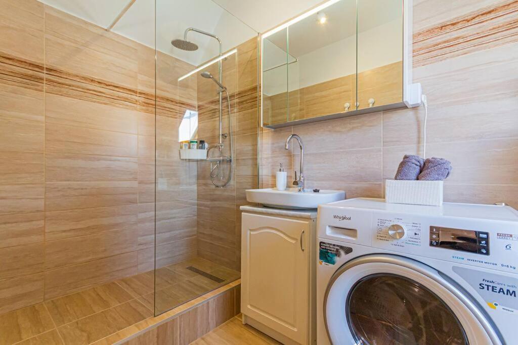 Roomy Apartment 80Sqm At City Center Free Parking Space, Ac & Balcony Budapeszt Zewnętrze zdjęcie