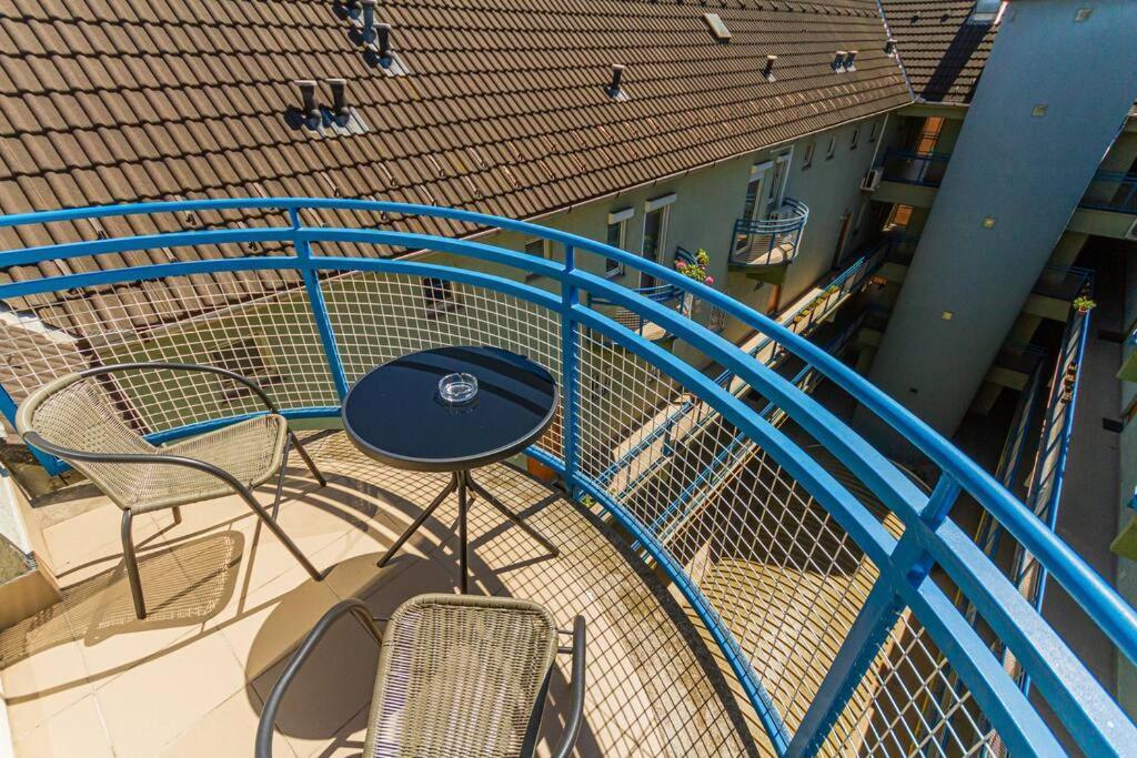 Roomy Apartment 80Sqm At City Center Free Parking Space, Ac & Balcony Budapeszt Zewnętrze zdjęcie